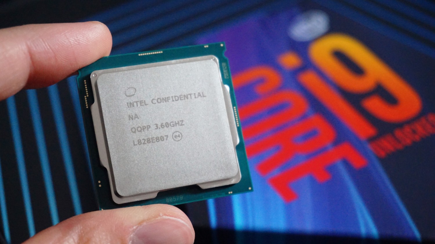 INTEL インテル CPU Corei9-9900K INTEL300シリーズChipset