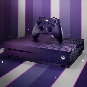 Xbox One S 1TB 《堡垒之夜》最新限定版套装 灭霸紫