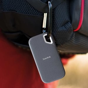 SanDisk Extreme 1TB 固态移动硬盘