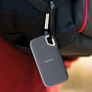 SanDisk Extreme 1TB USB-C 移动固态硬盘