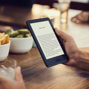 全新Kindle电纸书 新增可调节屏幕照明