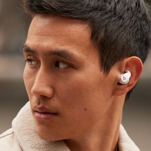 Beats Fit Pro 入耳式真无线降噪耳机，H1芯片 空间音频