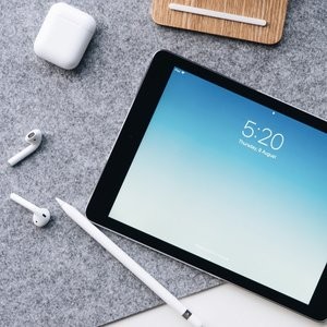 2018新款iPad 9.7吋 第六代 WiFi版 支持Apple Pencil