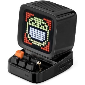 Divoom 掌机像素蓝牙音箱, 能当闹钟 还能玩俄罗斯方块