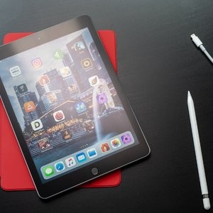 2018新款iPad 9.7吋 第六代 WiFi版 支持Apple Pencil