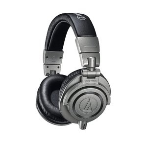 Audio Technica ATH-M50x 专业监听耳机