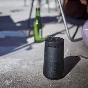 Bose SoundLink Revolve 便携式蓝牙音箱 黑银双色