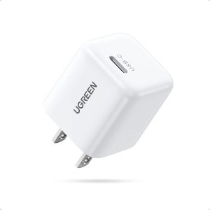 UGREEN Mini 20W USB-C PD 快充充电器