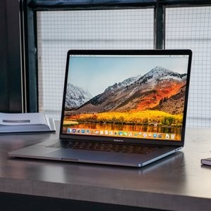 2019新款MacBook Pro 突然上线, 最高8核i9+四代蝶式键盘