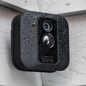 Blink XT 家庭无线安防摄像头系统套装